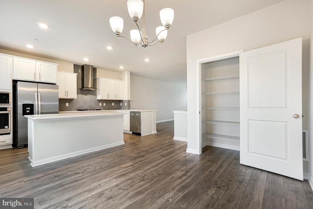 857 Amity Street - Photo 18