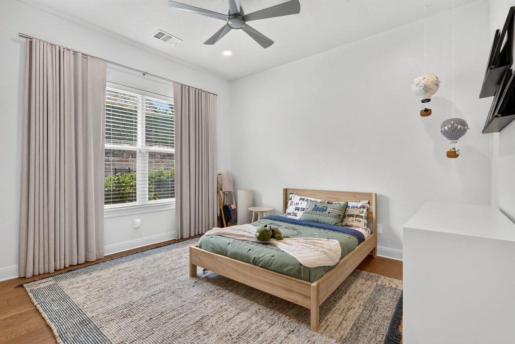 402 Aria Dr - Photo 22