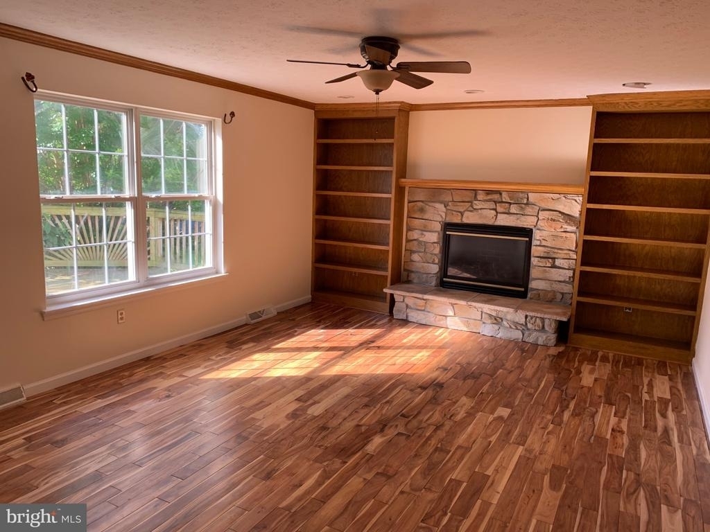 5013 Saint Simon Court - Photo 4