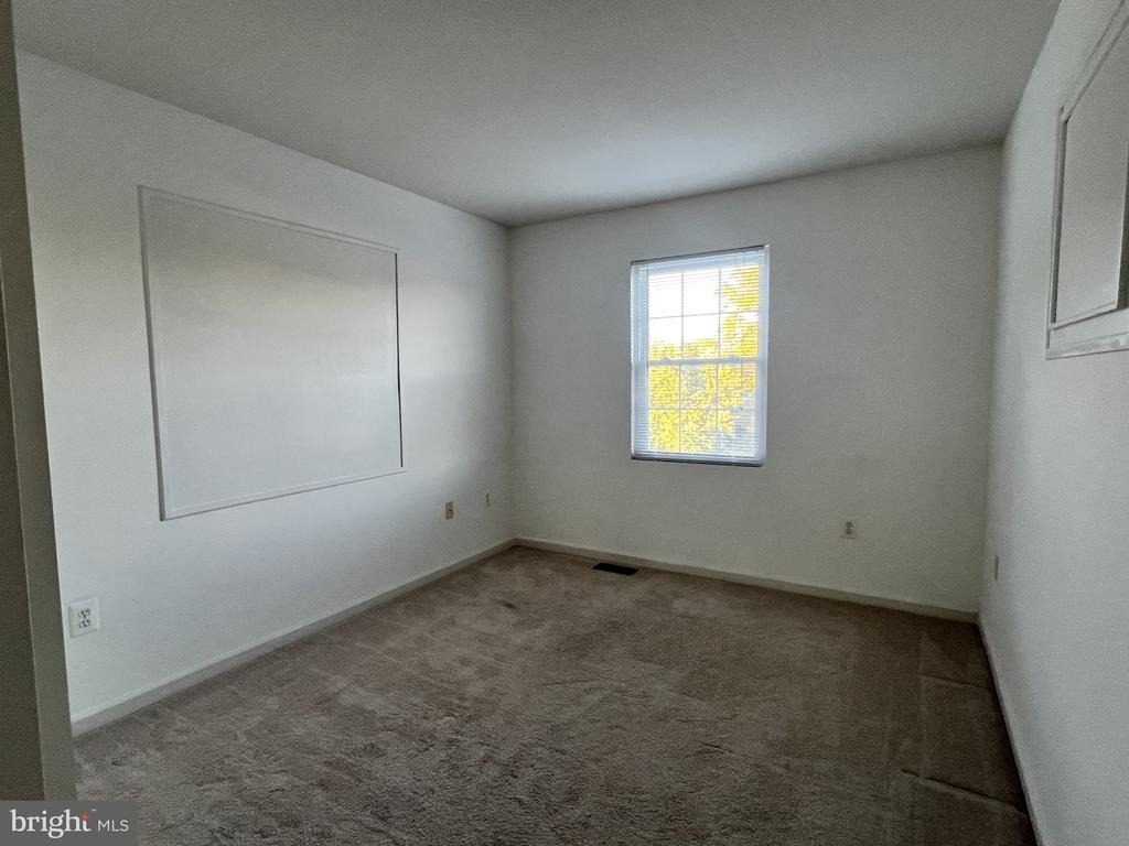 114 N Altamont Avenue - Photo 13