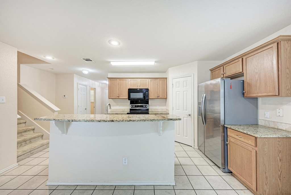 1508 Big Bend Dr - Photo 8