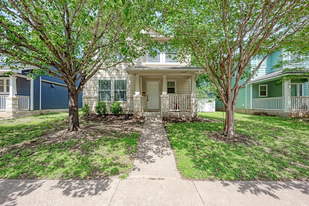 1508 Big Bend Dr - Photo 0