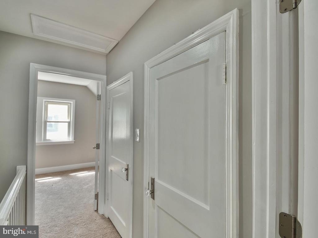 19 Pelczar Avenue - Photo 40