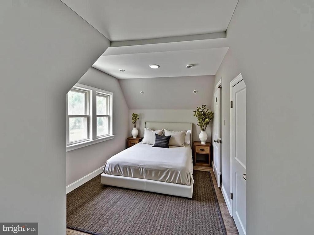 19 Pelczar Avenue - Photo 46