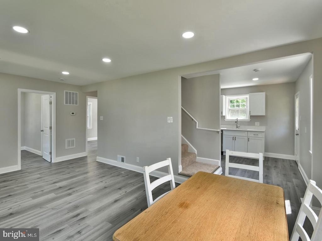 19 Pelczar Avenue - Photo 14