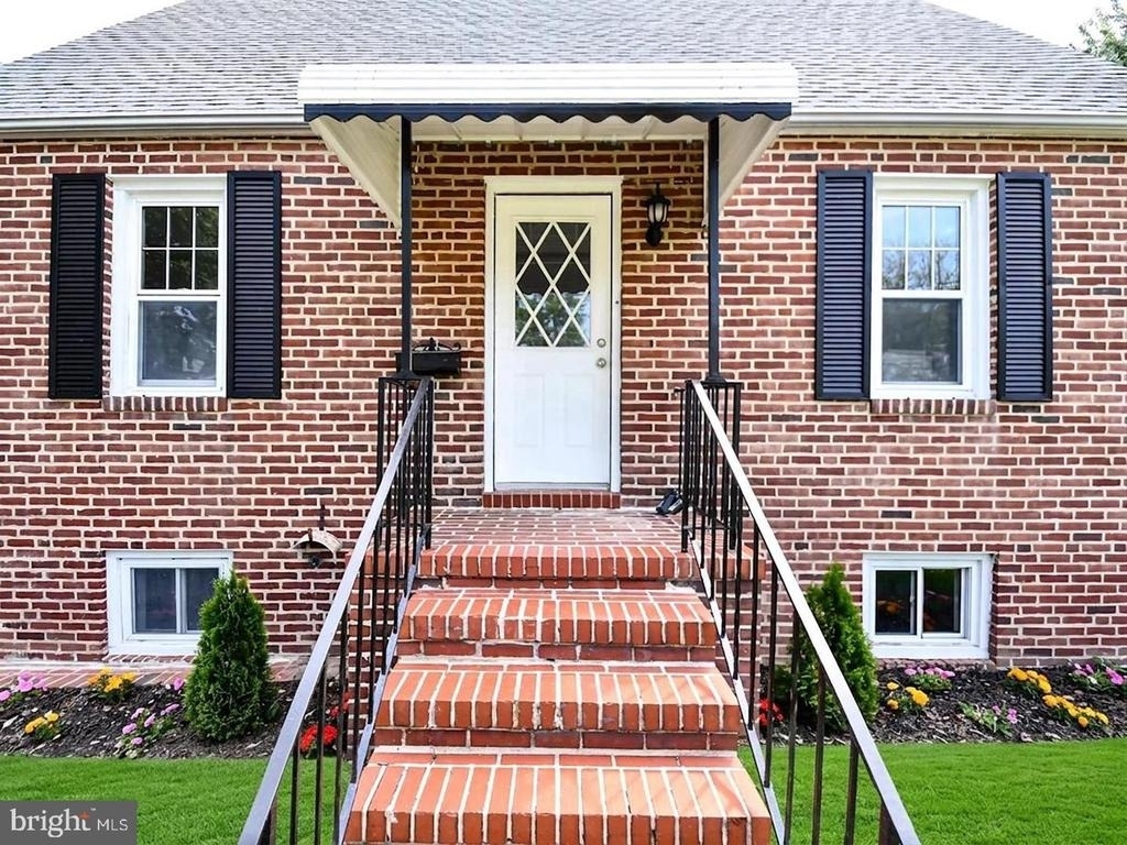19 Pelczar Avenue - Photo 3