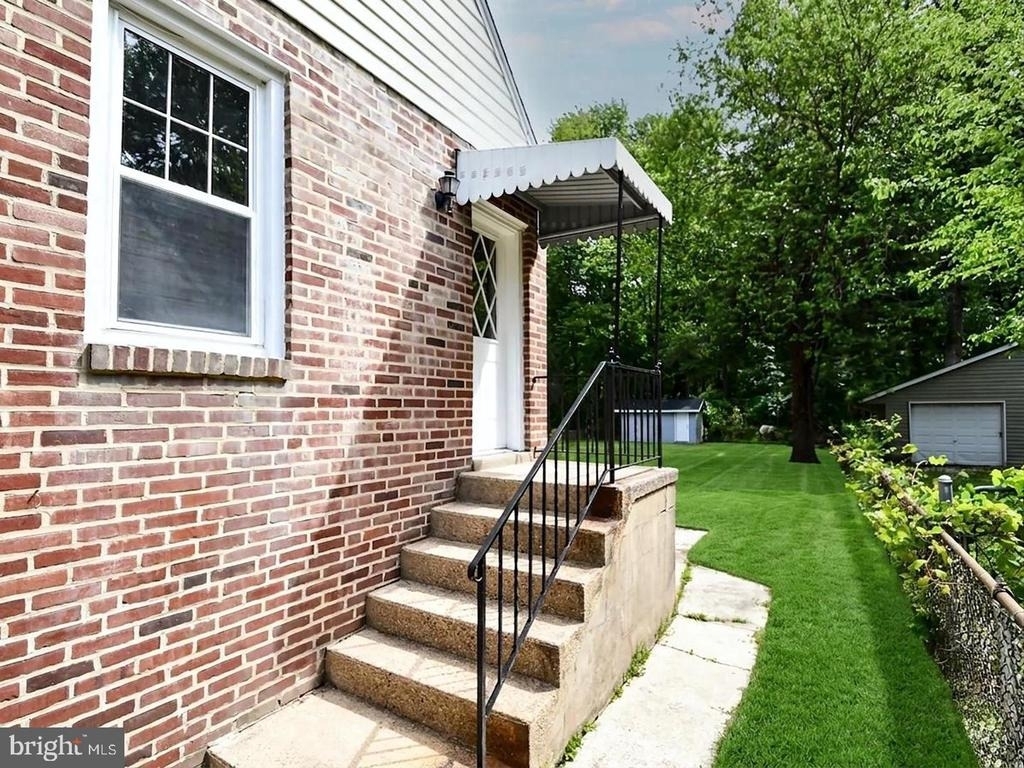 19 Pelczar Avenue - Photo 4