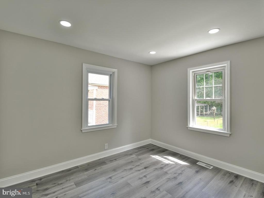 19 Pelczar Avenue - Photo 26