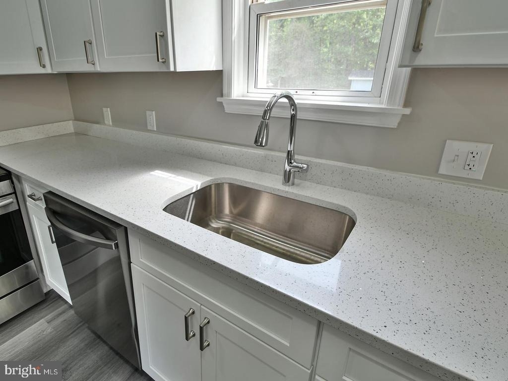 19 Pelczar Avenue - Photo 21