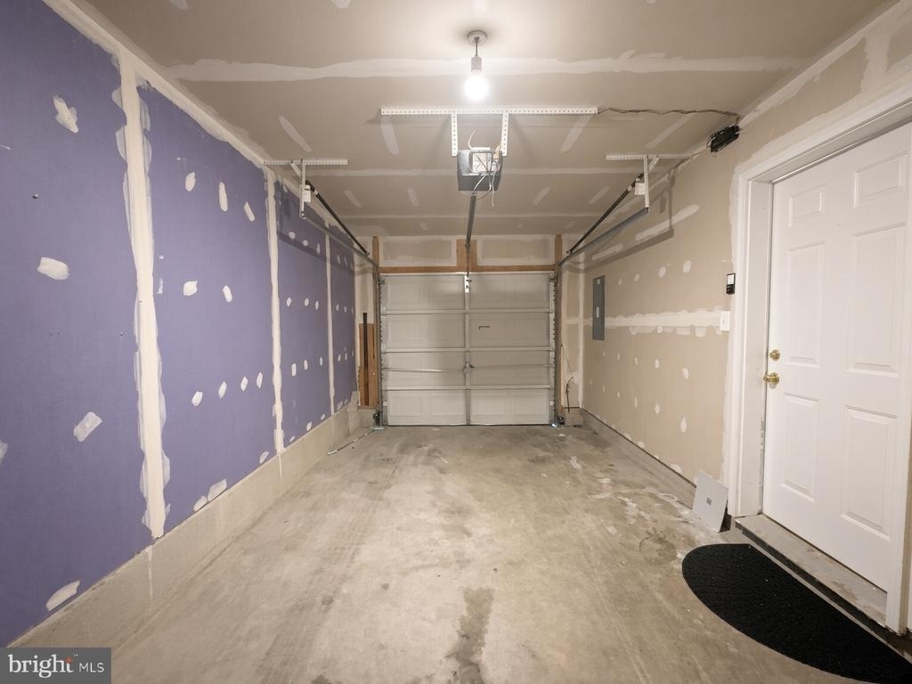 9899 Decatur Road - Photo 31