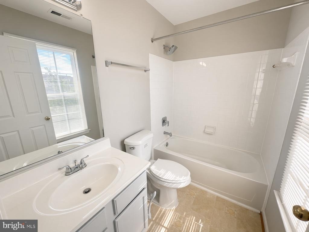 9899 Decatur Road - Photo 14