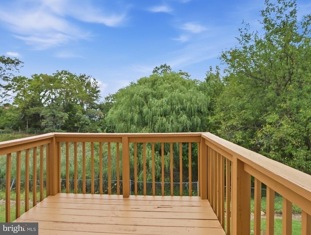 7203 Rutherford Green Circle - Photo 10