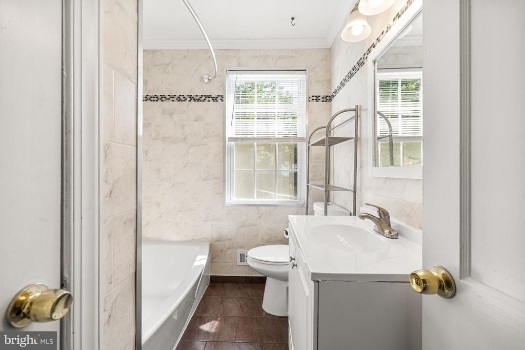 110 Brandon Road - Photo 15
