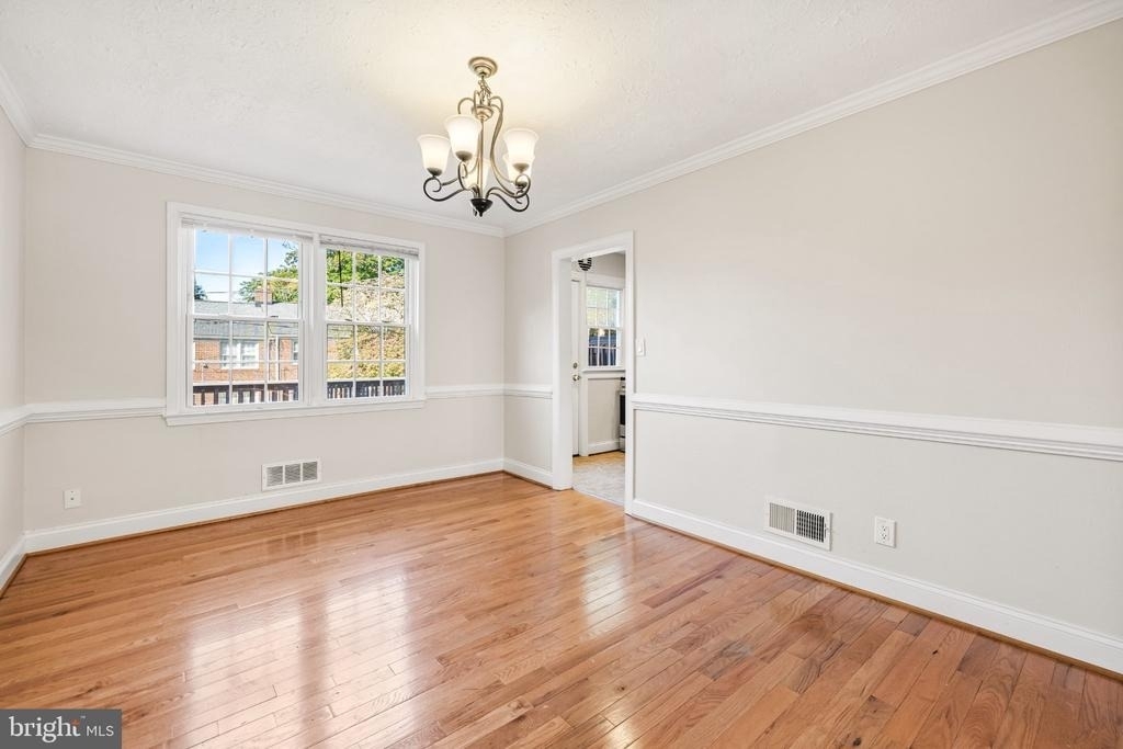 110 Brandon Road - Photo 6