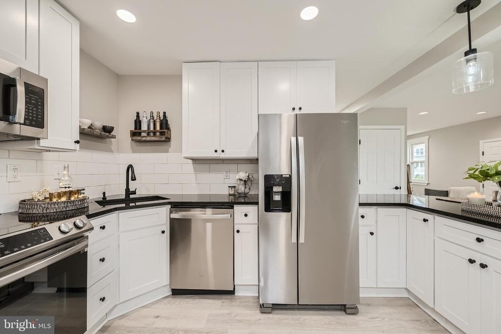 822 Wise Avenue - Photo 8