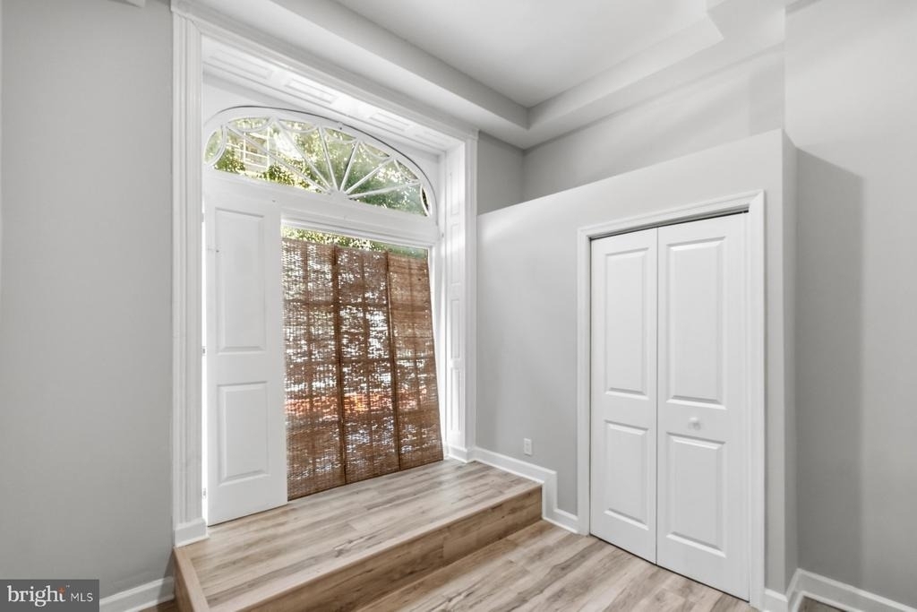 1927 Saint Paul Street - Photo 6