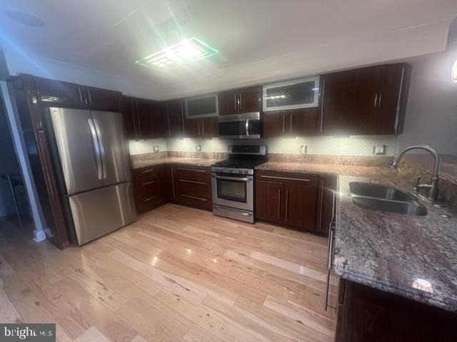 1625 Clarkson Street - Photo 3