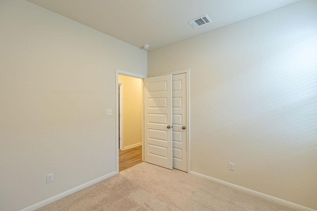 10609 Best Bet Way - Photo 17