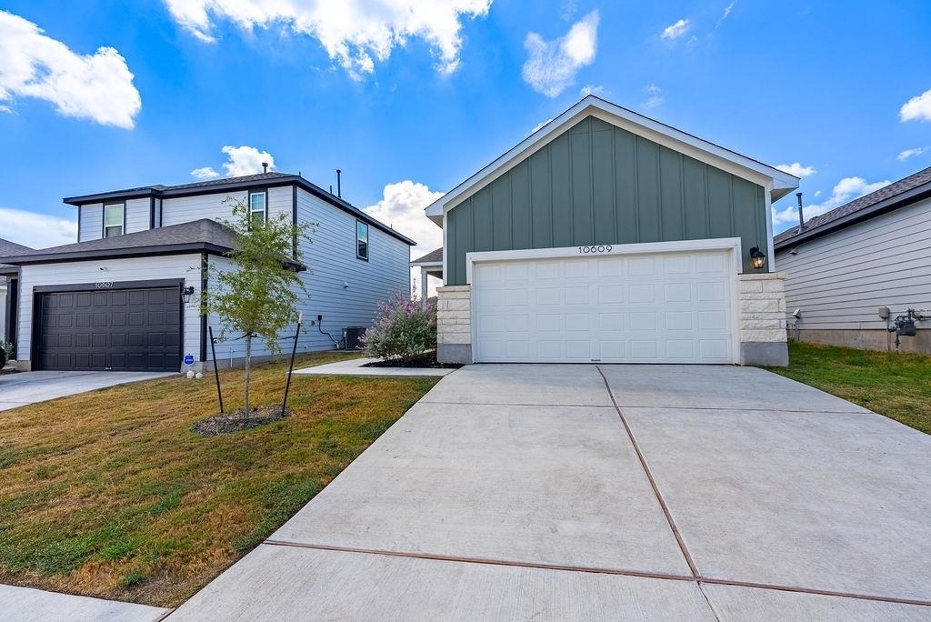 10609 Best Bet Way - Photo 0