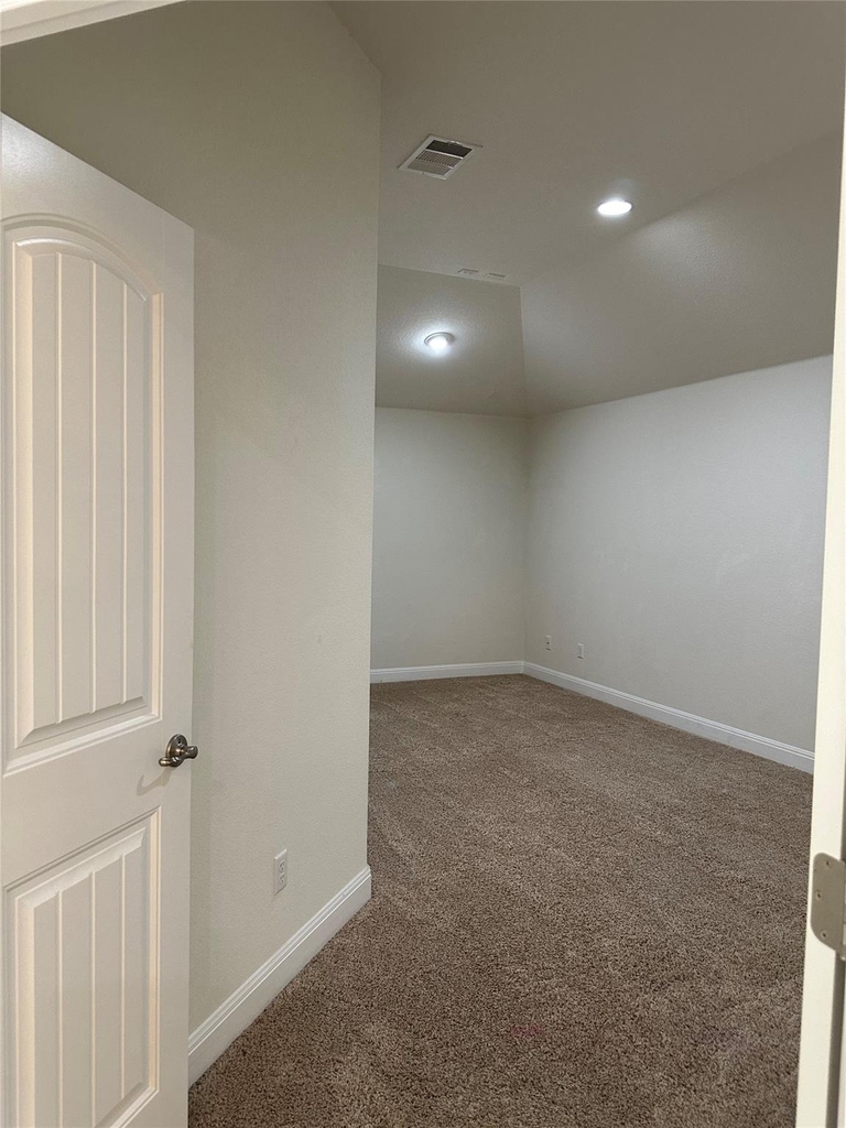 4237 Privacy Hedge St - Photo 16