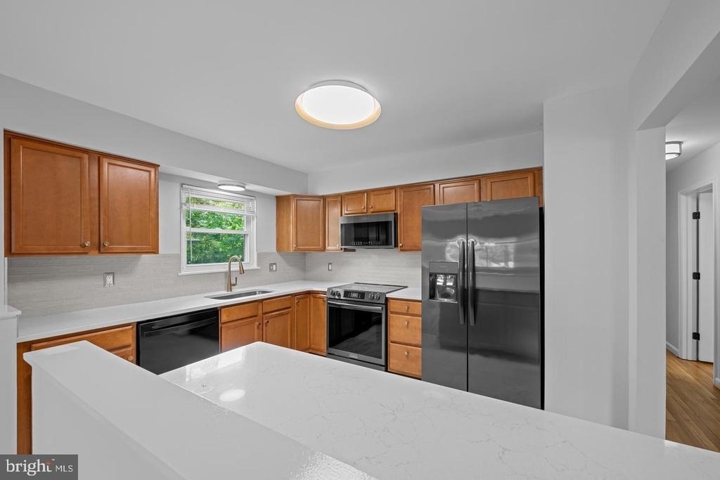100 Oak Drive - Photo 14