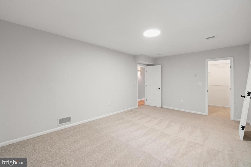 100 Oak Drive - Photo 35