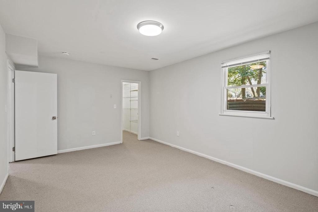 100 Oak Drive - Photo 34