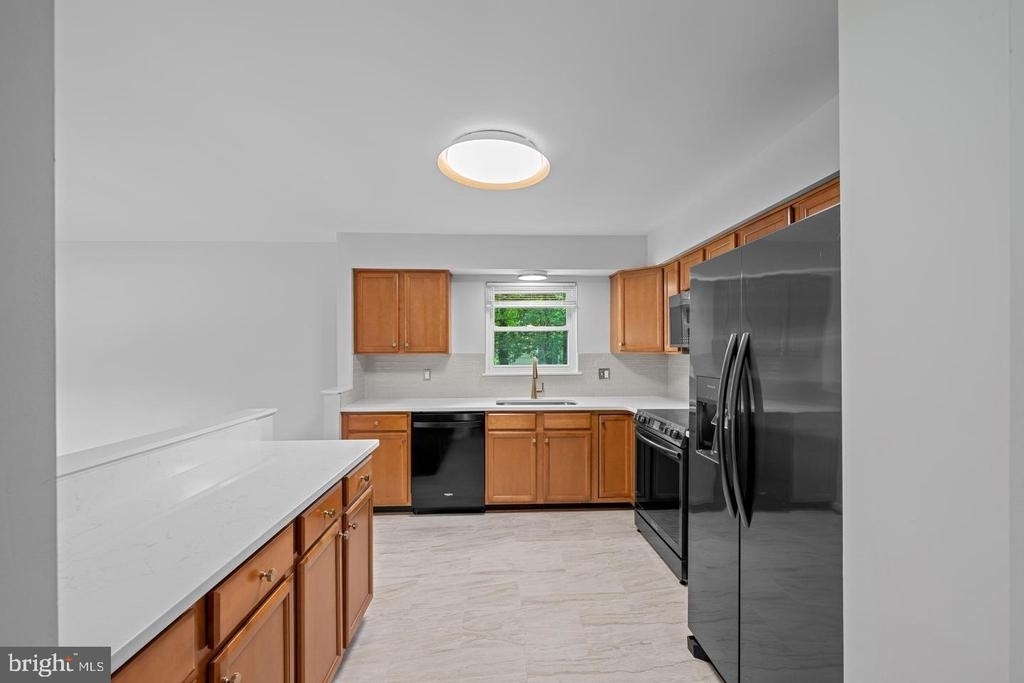 100 Oak Drive - Photo 13