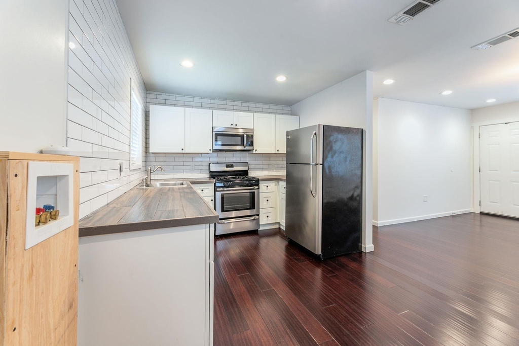 1717 Bunche Rd - Photo 21