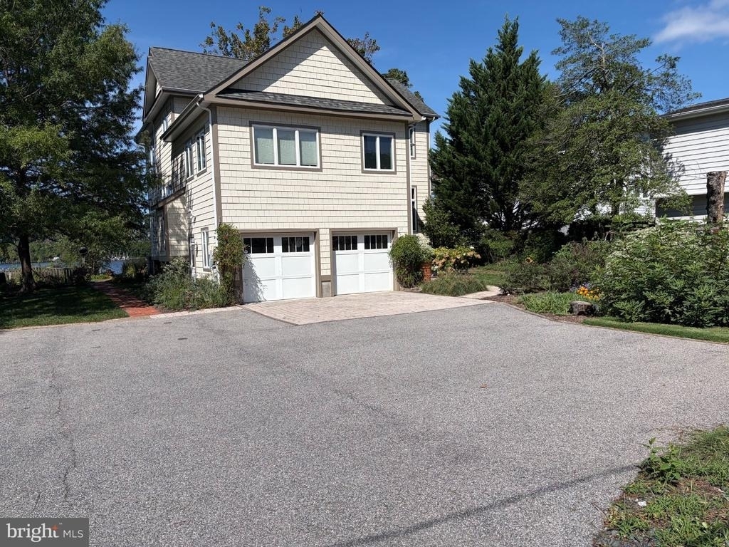 106 Cove View Trail - Photo 1
