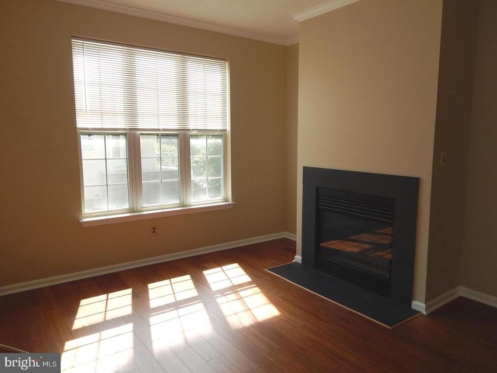 862 N Waterford Lane - Photo 5