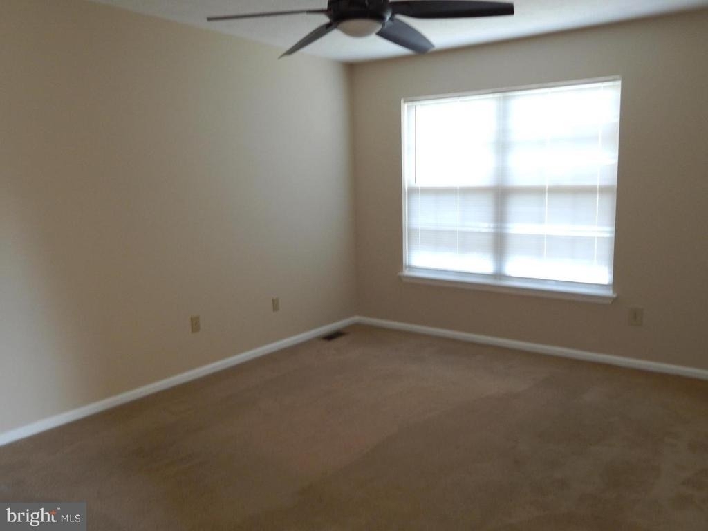 862 N Waterford Lane - Photo 20