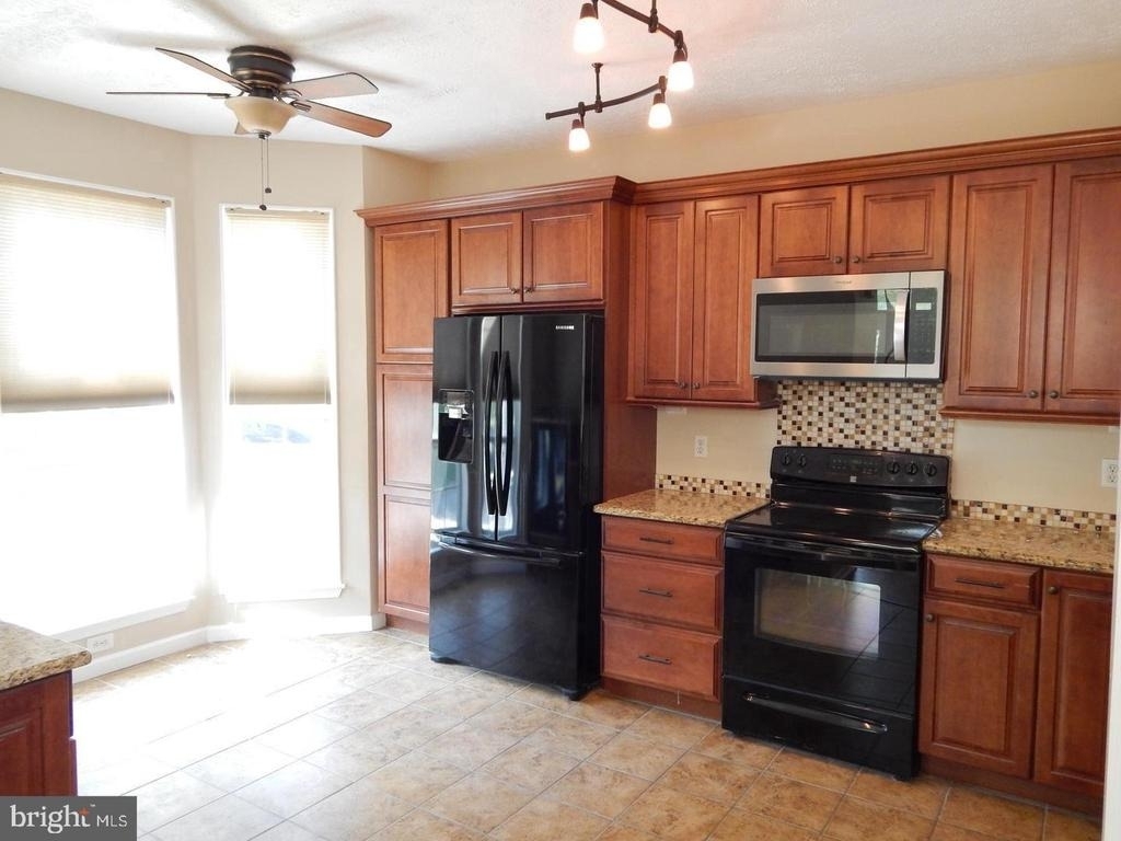 862 N Waterford Lane - Photo 9