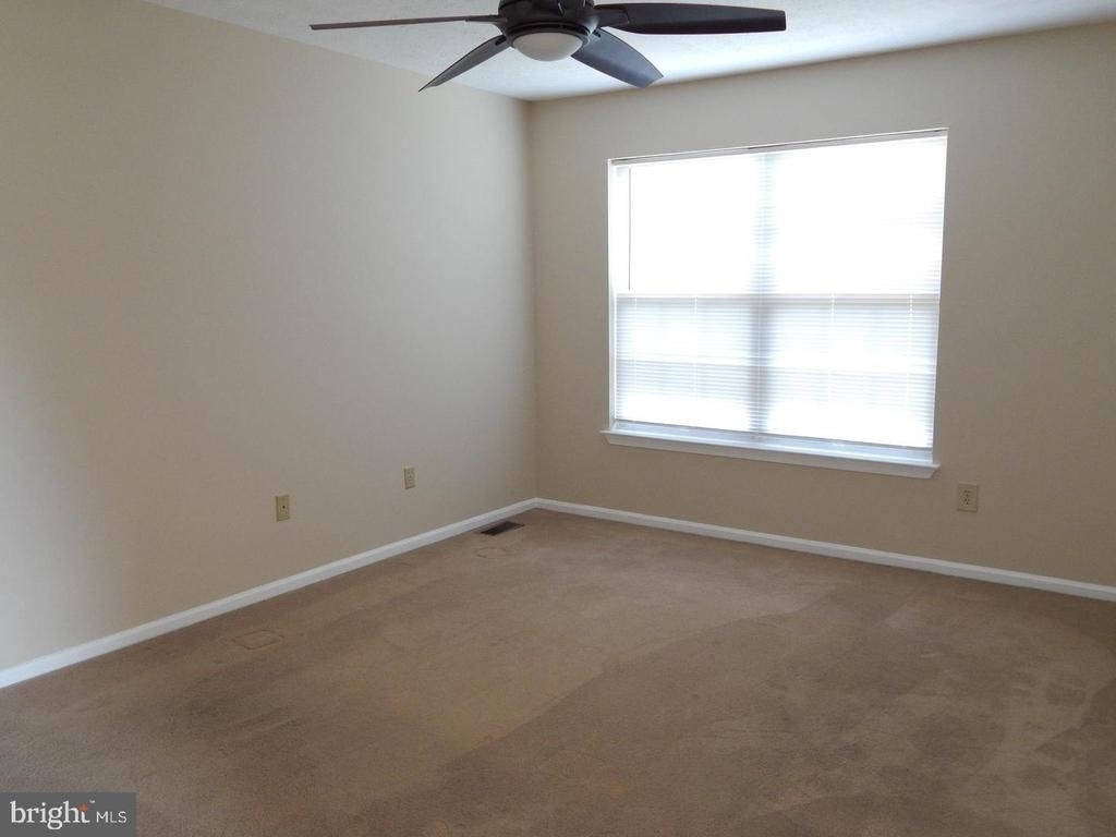 862 N Waterford Lane - Photo 13