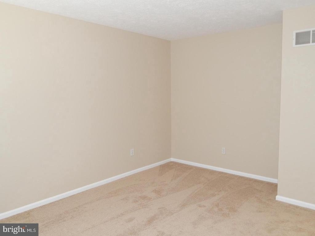 862 N Waterford Lane - Photo 16