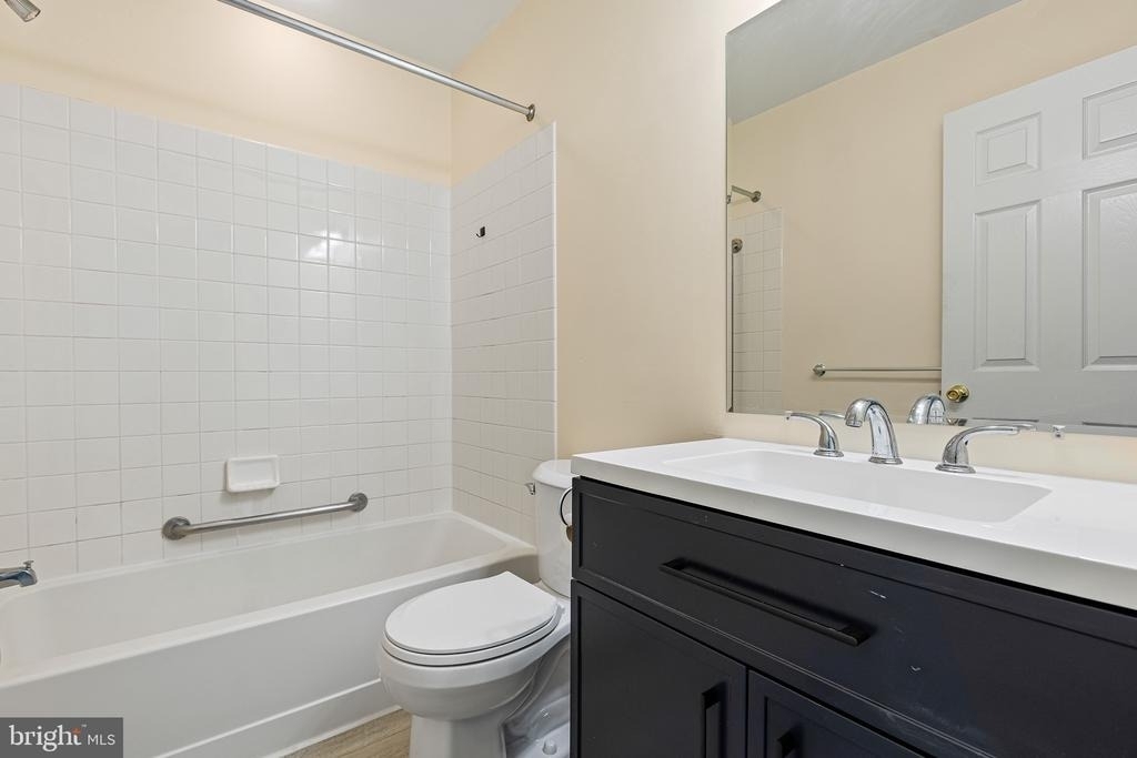 1312 Braken Avenue - Photo 11