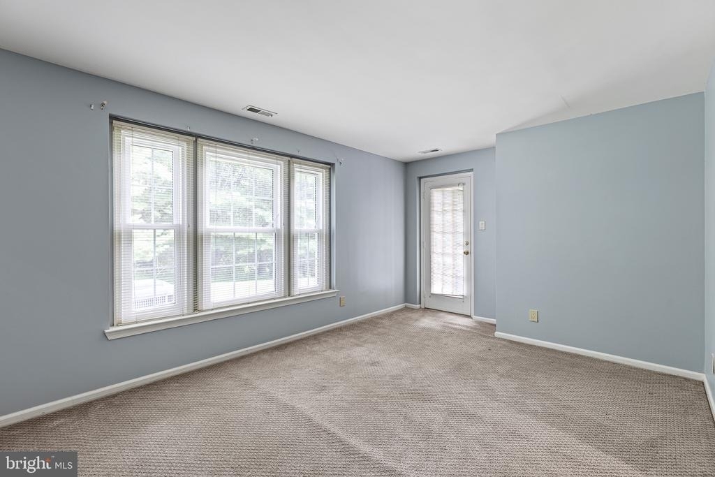 1312 Braken Avenue - Photo 8