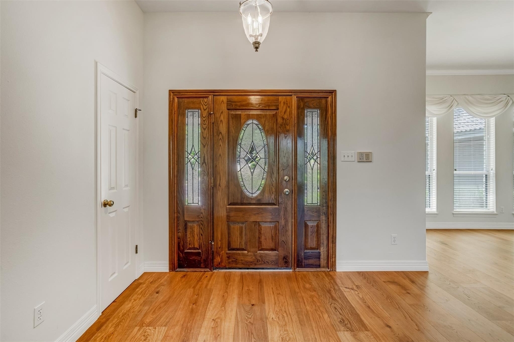 410 Rolling Green Dr - Photo 8