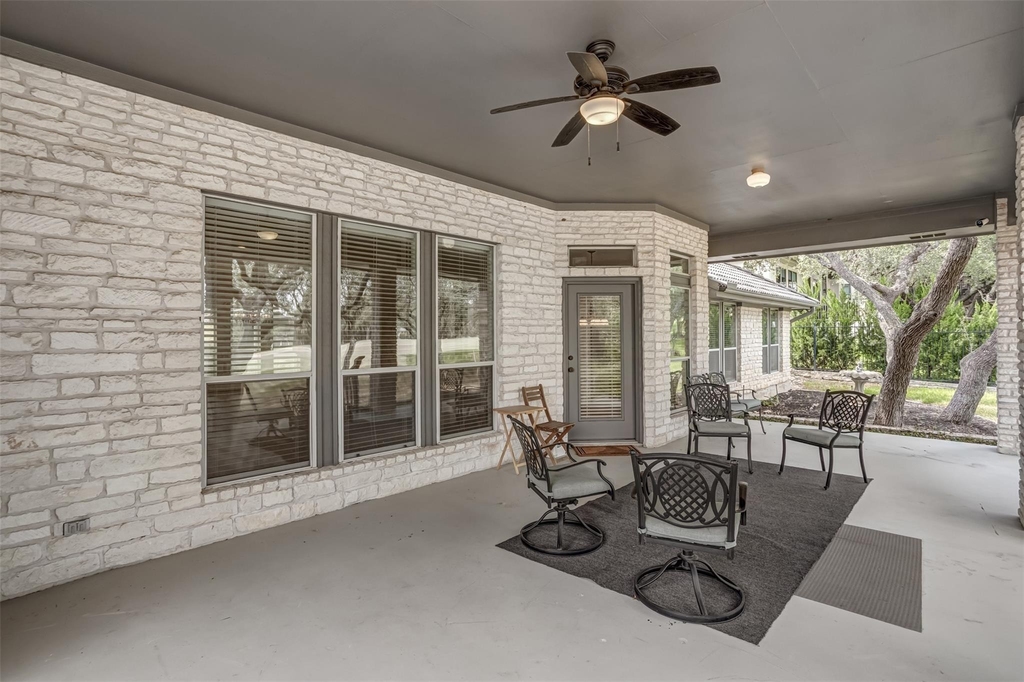 410 Rolling Green Dr - Photo 36