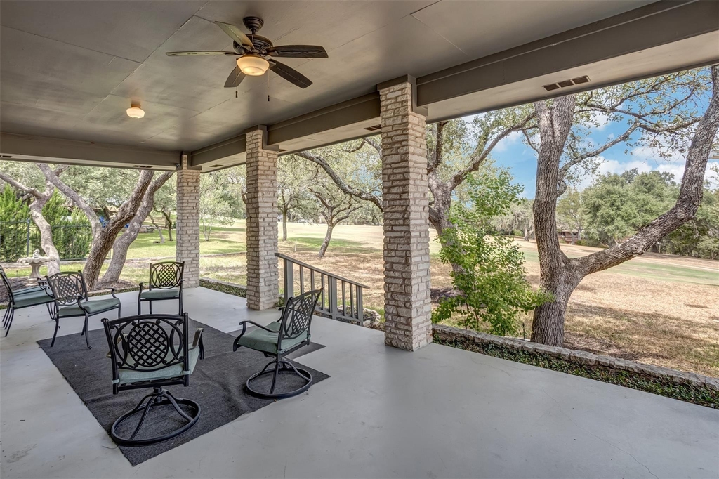 410 Rolling Green Dr - Photo 35