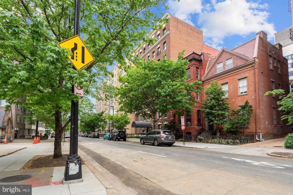 1125 12th Street Nw - Photo 20