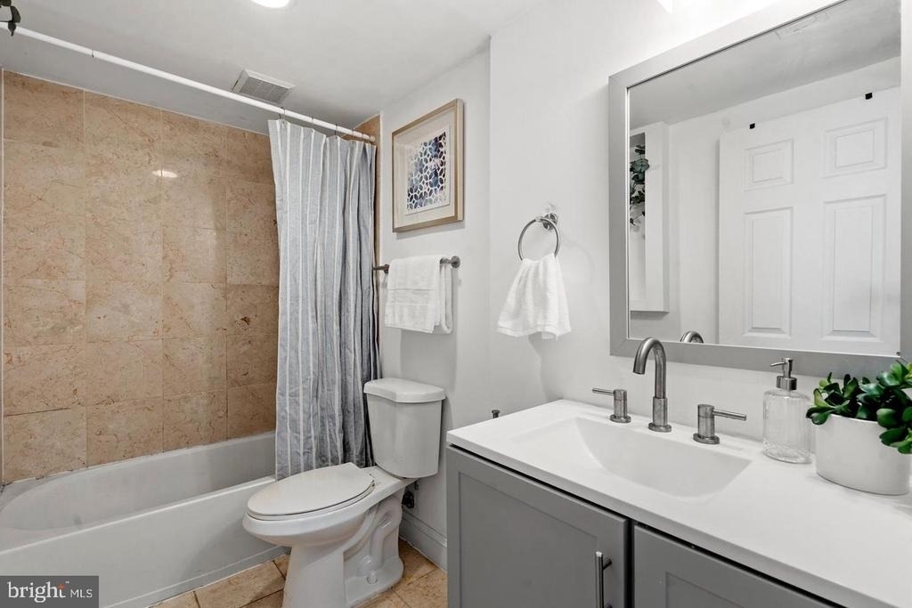 1125 12th Street Nw - Photo 10