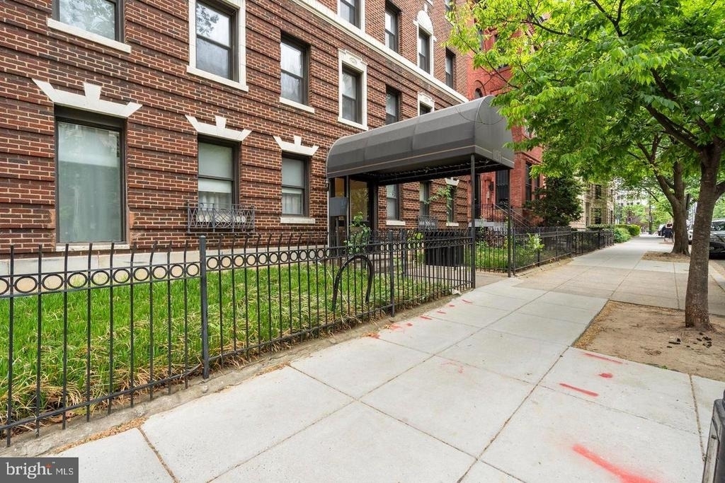 1125 12th Street Nw - Photo 19