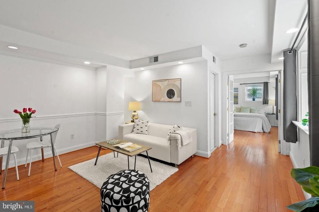 1125 12th Street Nw - Photo 12