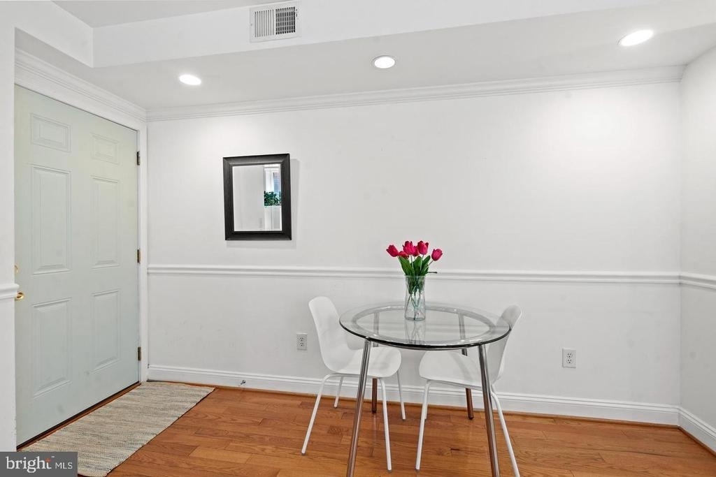 1125 12th Street Nw - Photo 13