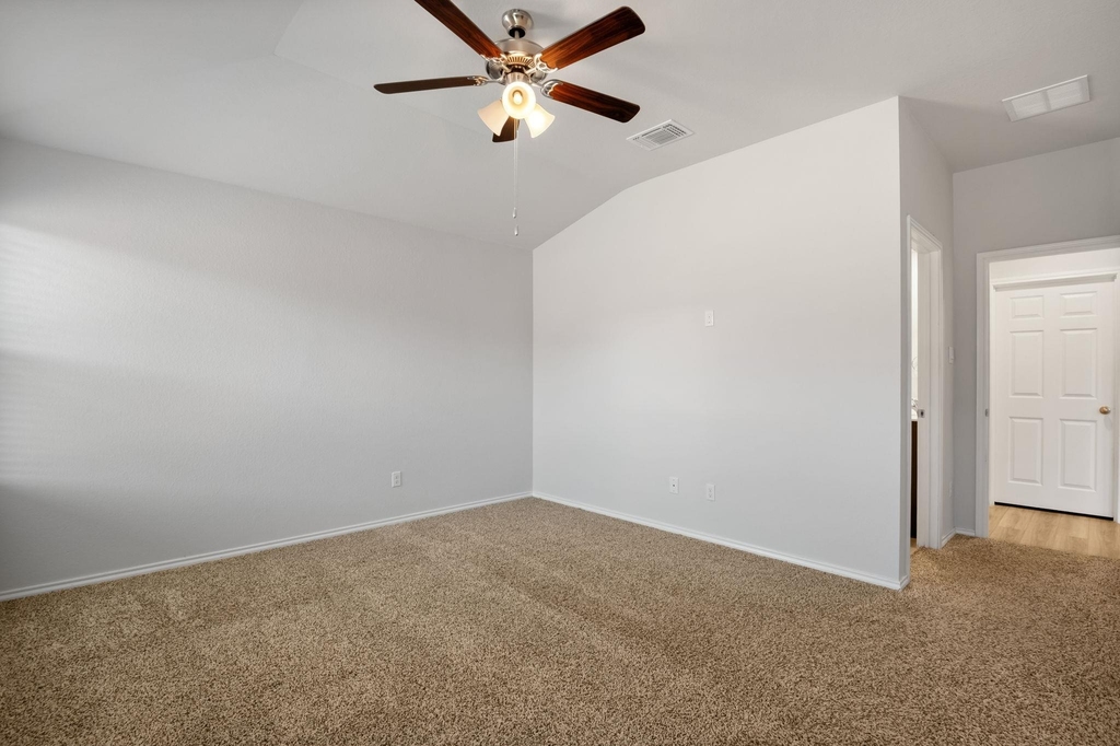 1430 Piedmont St - Photo 19