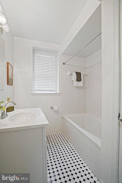 3610 39th Street Nw - Photo 13