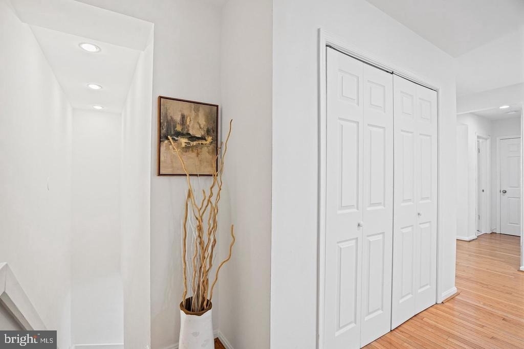 3610 39th Street Nw - Photo 2