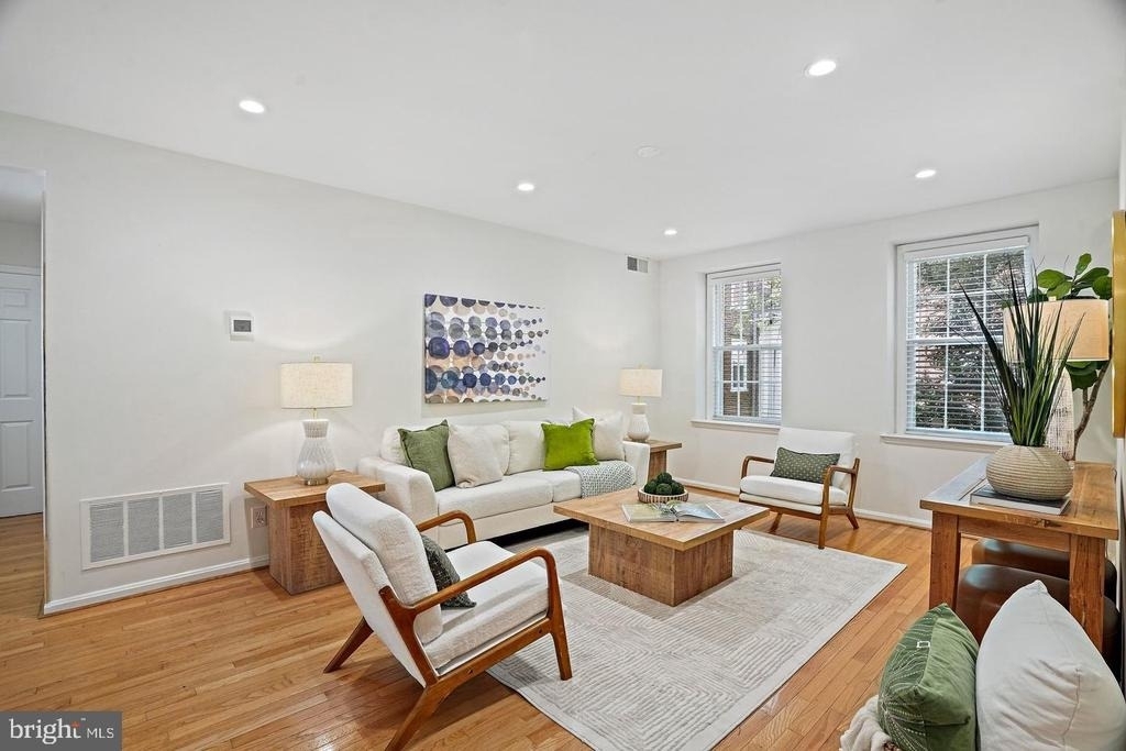 3610 39th Street Nw - Photo 3