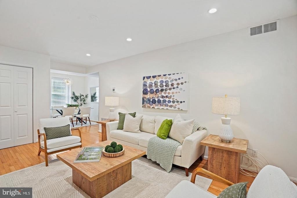 3610 39th Street Nw - Photo 4